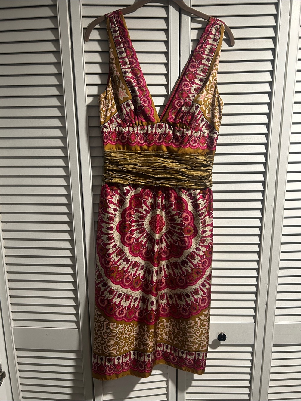 Nicole Miller Pink and Gold Floral Medallion V-Neck Midi Dress